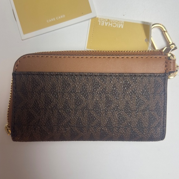 MICHAEL KORS Piper Logo Zip Card Case - Picture 3 of 5